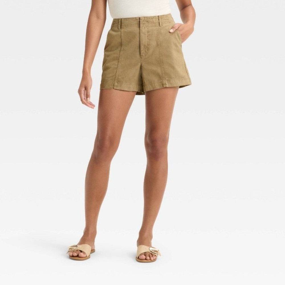 Women’s High Rise Trouser Shorts by Universal Thread